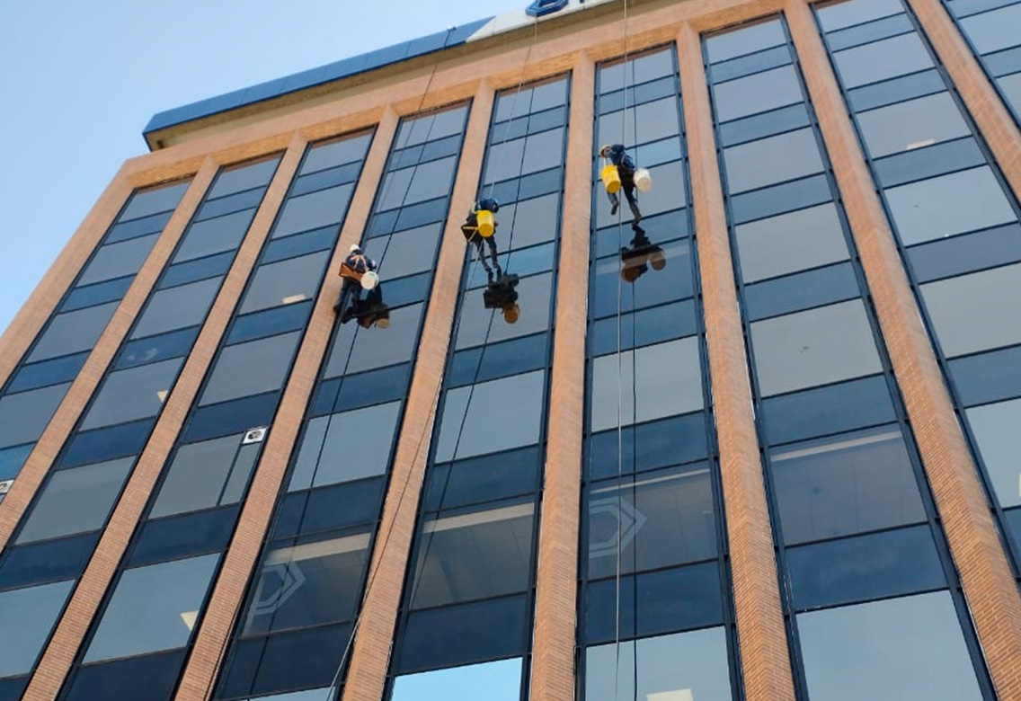 Lavado Profesional de Vidrios